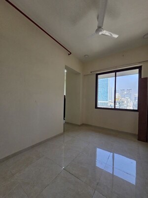 Room in 1 BHK Apartment at Alamdar The Auro, Lower Parel – for Rent