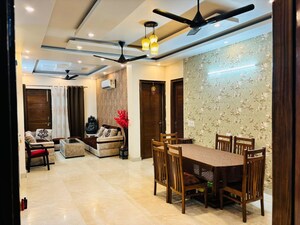 Gym in 3 BHK Builder Floor at Sector 4 – for Sale