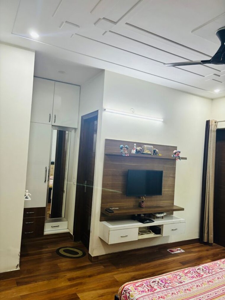 undefined, sector 4 3 Bedroom 2250 Sq.Ft. Builder Floor In Sector 4 Gurgaon 10203580