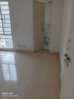 Room in 3 BHK Apartment at ROF Aalayas Phase 2, Sector 102 – for Rent