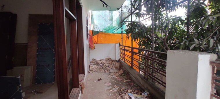 Balcony, sector 4 3 Bedroom 2250 Sq.Ft. Builder Floor In Sector 4 Gurgaon 10203662