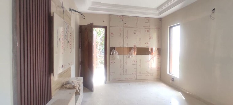 Room, sector 4 3 Bedroom 2250 Sq.Ft. Builder Floor In Sector 4 Gurgaon 10203662
