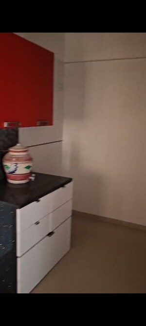 Furnished Amenities in 3 BHK Apartment at Dosti Imperia Phase I, Ghodbunder Road – for Rent