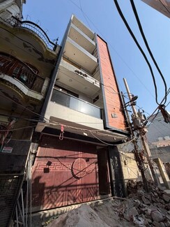2.5 BHK + Pooja Room,Study Room Builder Floor For Sale in Uttam Nagar