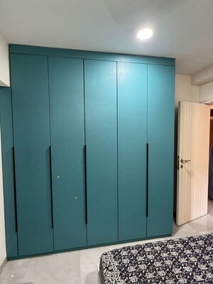 Bedroom in 1.5 BHK Apartment at Oshiwara – for Sale