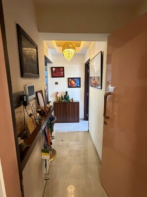 Gym in 1.5 BHK Apartment at Oshiwara – for Sale