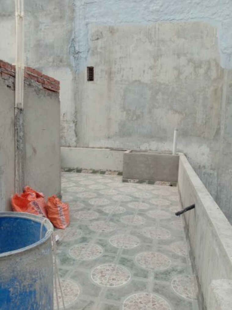 Bathroom, dwarka mor 2 Bedroom 450 Sq.Ft. Independent House In Dwarka Mor Delhi 10203761