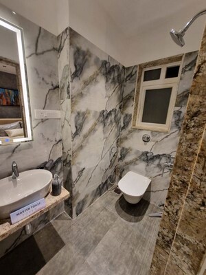 Team Area in 2 BHK Apartment at Vaibhav Queens Park, Chembur – for Rent