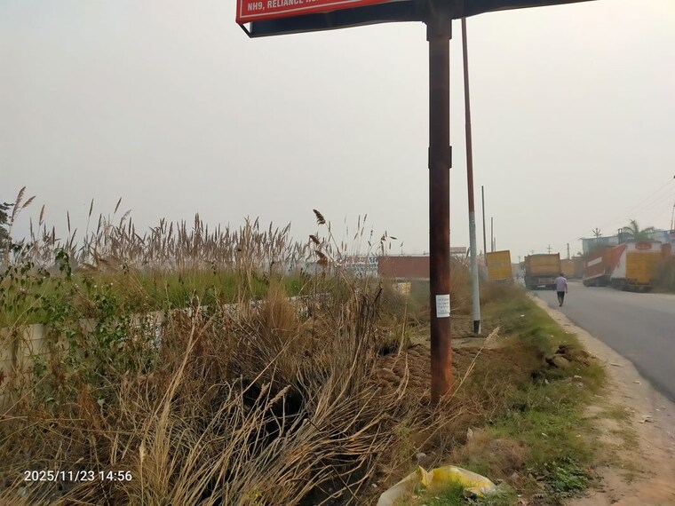 Garden, modinagar Commercial Industrial Plot 3000 Sq.Yd. In Modinagar Ghaziabad 10203781