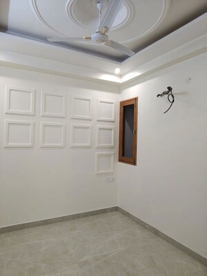 Room in 4 BHK Builder Floor at Sector 7 – for Sale