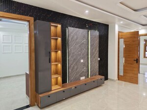 Room in 4 BHK Builder Floor at Sector 7 – for Sale