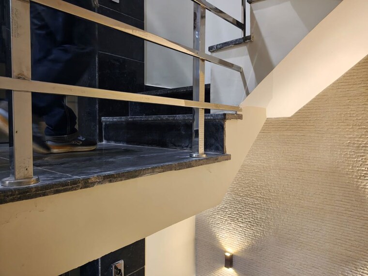 undefined, sector 7 4 Bedroom 2250 Sq.Ft. Builder Floor In Sector 7 Gurgaon 10203774