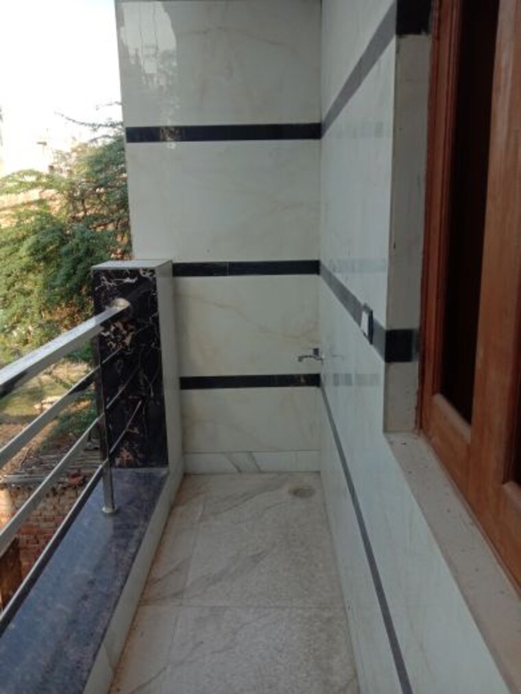 Balcony, dwarka mor 2 Bedroom 1080 Sq.Ft. Independent House In Dwarka Mor Delhi 10182081