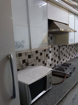 Kitchen in 3 BHK Builder Floor at Green Park – for Rent