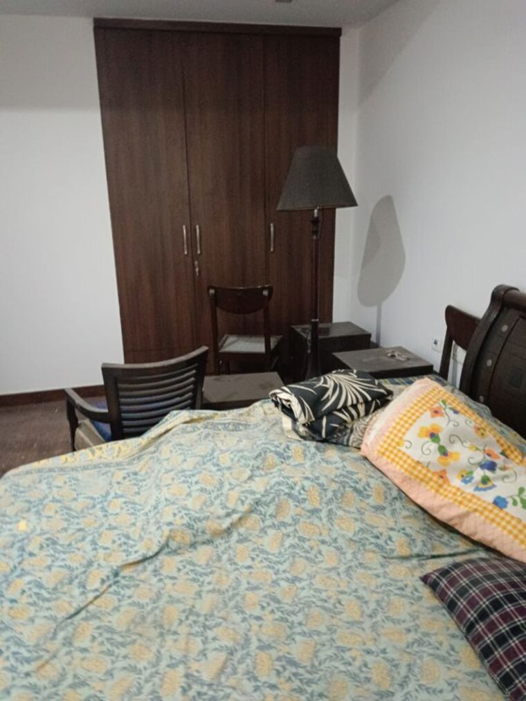 Bedroom, green park 3 Bedroom 200 Sq.Yd. Builder Floor In Green Park Delhi 10203800