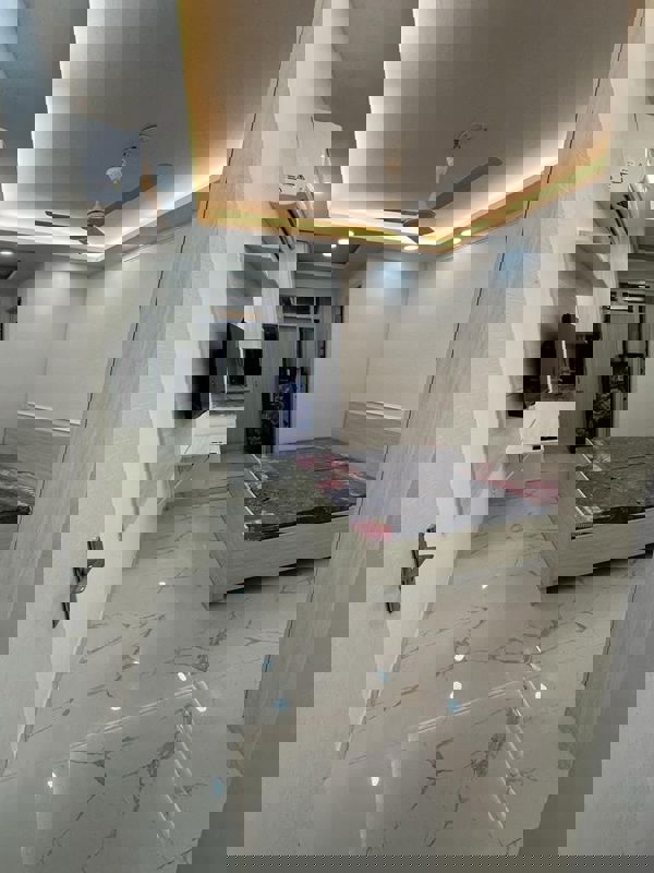 1 Rk  350 Sq.Ft. Apartment in Pioneer Araya