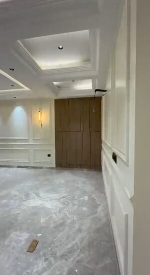 Building Lobby in 4 BHK Builder Floor at Sector 7 – for Sale