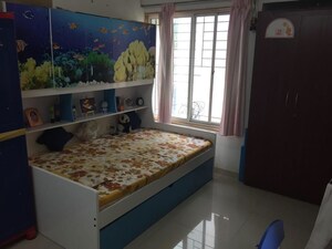 Bedroom in 3 BHK Apartment at Mayur Colony – for Rent