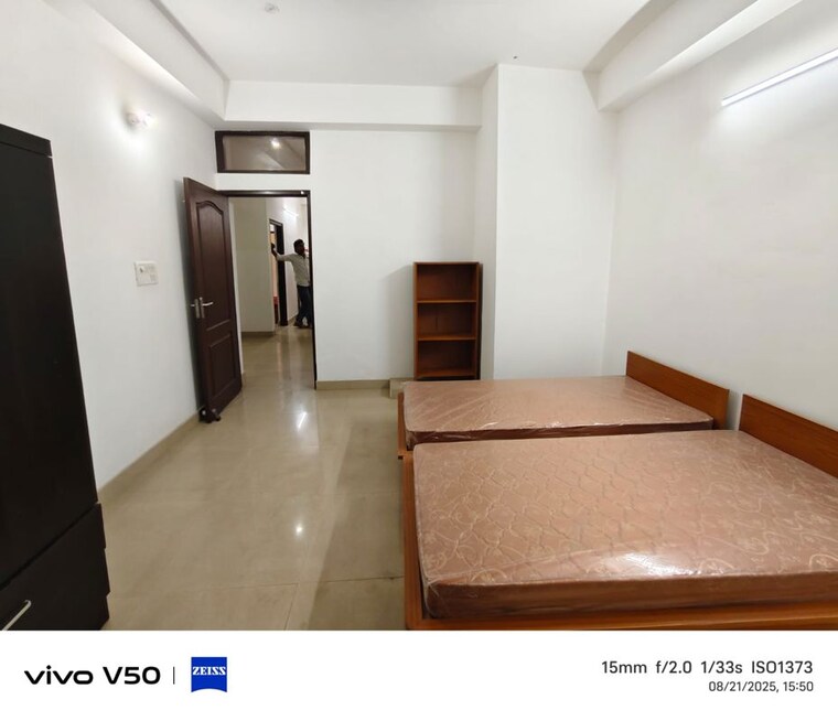 Room, chattarpur 3 Bedroom 1800 Sq.Ft. Apartment In Chattarpur Delhi 10203785