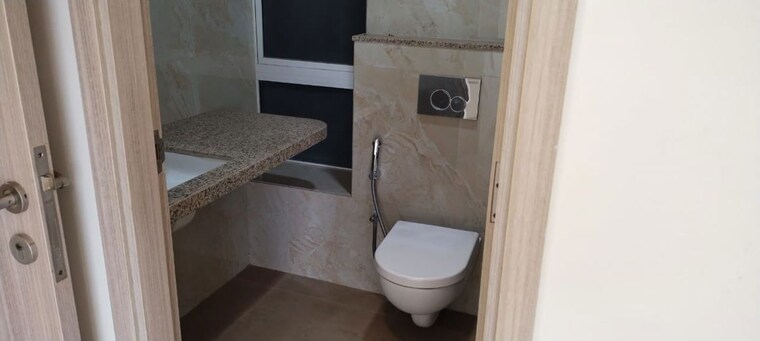Bathroom, matunga west 2 Bedroom 761 Sq.Ft. Apartment In Matunga West Mumbai 10124488