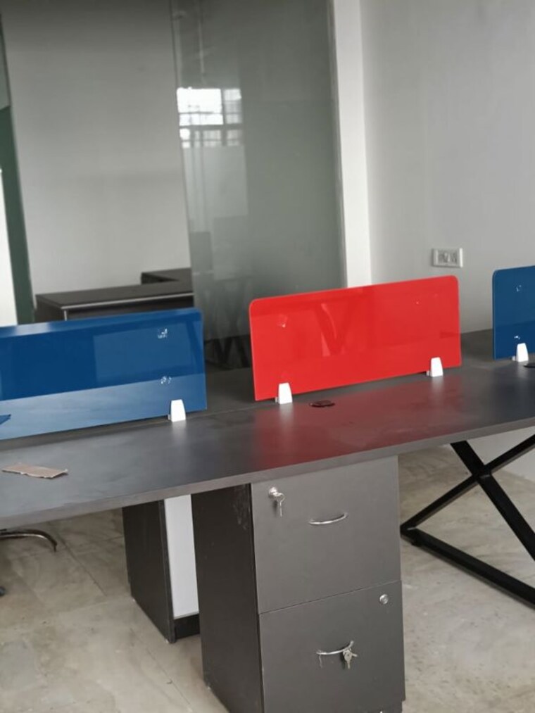Kitchen, sector 2 Commercial Office Space 450 Sq.Ft. In Sector 2 Noida 10203835