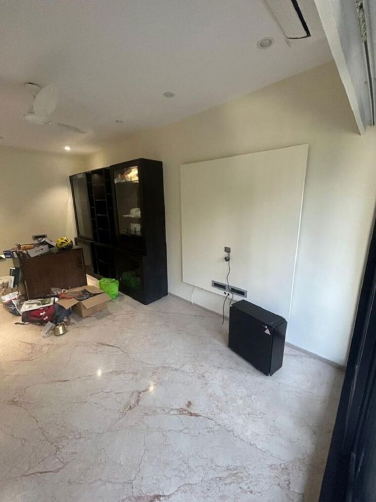 Living Room, bandra west 3 Bedroom 1100 Sq.Ft. Apartment In Bandra West Mumbai 10203836