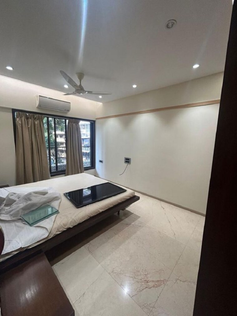 Bedroom, bandra west 3 Bedroom 1100 Sq.Ft. Apartment In Bandra West Mumbai 10203836