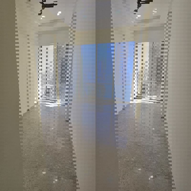 3.5 BHK + Servant Room 1900 Sq.Ft. Apartment in Kohinoor Square Altissimo