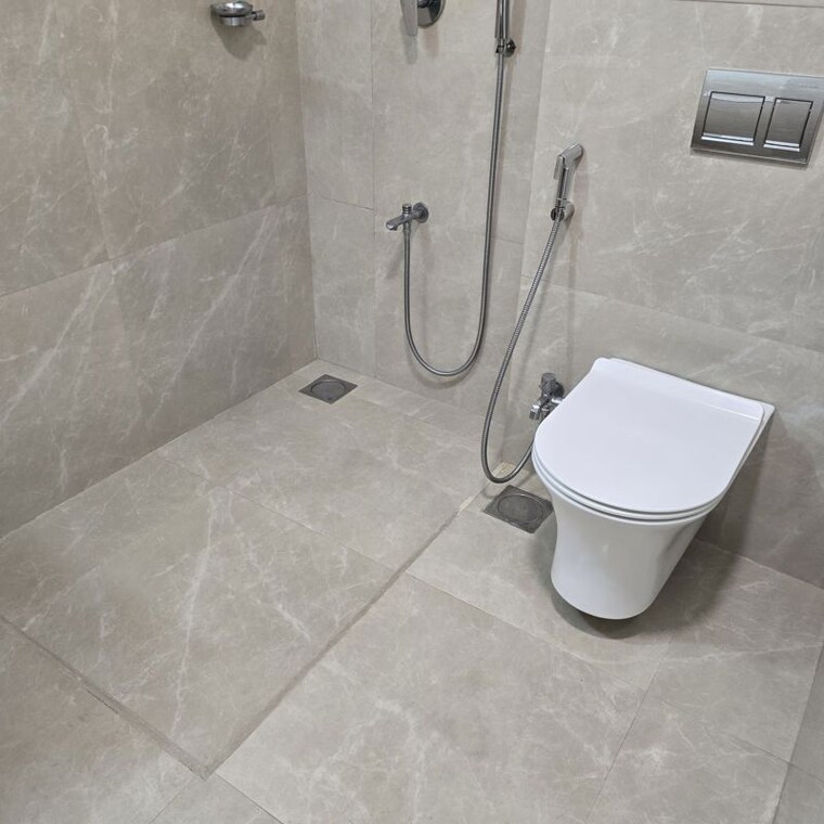 Bathroom, kohinoor-square-altissimo 3.5 Bedroom 1900 Sq.Ft. Apartment In Dadar West Mumbai 10143633