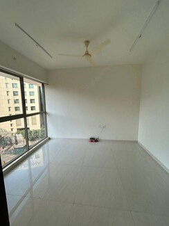 1 BHK Apartment For Rent in Lodha Crown Kolshet
