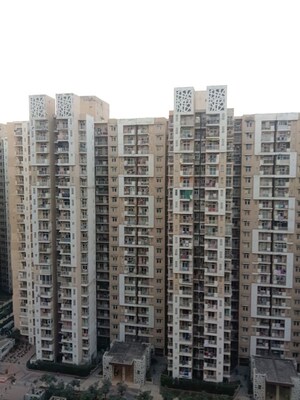 3 BHK Apartment – Exterior View View at Sector 16c Greater Noida - for Rent