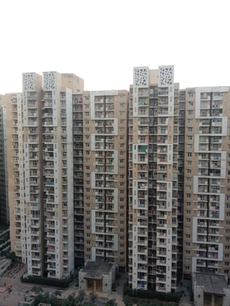Exterior View, sector 16c greater noida 3 Bedroom 1810 Sq.Ft. Apartment In Sector 16c Greater Noida Greater Noida 10178140