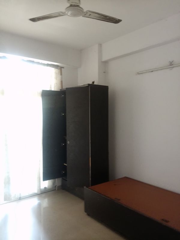3 BHK + Extra Room Apartment For Rent in Sector 16C Greater Noida