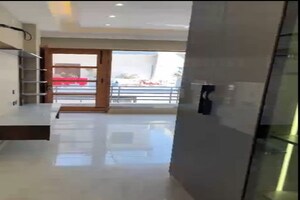 Furnished Amenities in 3 BHK Builder Floor at Sector 10 – for Sale