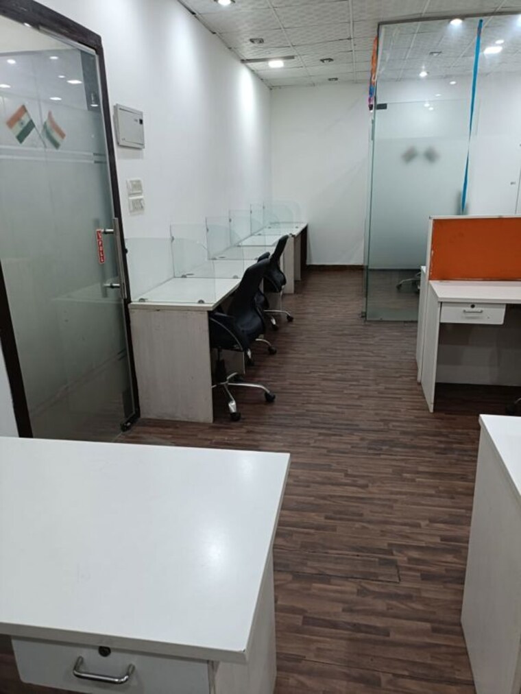 Team Area, sector 2 Commercial Office Space 1000 Sq.Ft. In Sector 2 Noida 10204085