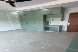 Kitchen in 3 BHK Builder Floor at Sector 9a – for Sale