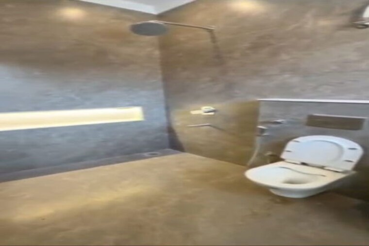  Parking, sector 9a 3 Bedroom 263 Sq.Yd. Builder Floor In Sector 9a Gurgaon 10204148