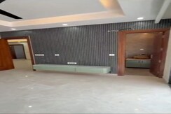 3 BHK + Pooja Room,Servant Room Builder Floor For Sale in Sector 9A
