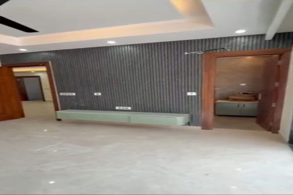 3 BHK + Pooja Room,Servant Room Builder Floor For Sale in Sector 9A