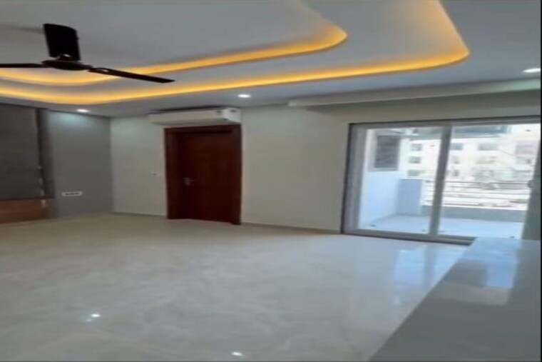 Room, sector 9a 3 Bedroom 263 Sq.Yd. Builder Floor In Sector 9a Gurgaon 10204148