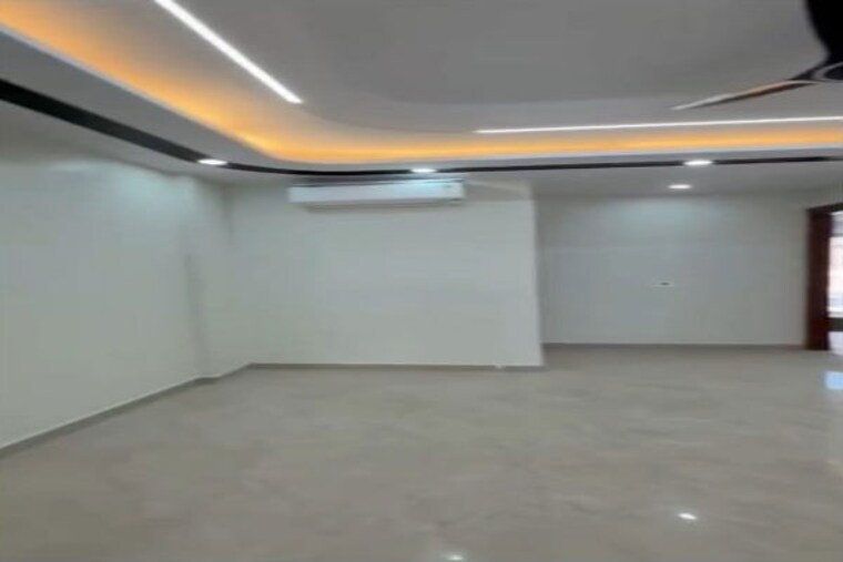 Room, sector 9a 3 Bedroom 263 Sq.Yd. Builder Floor In Sector 9a Gurgaon 10204148