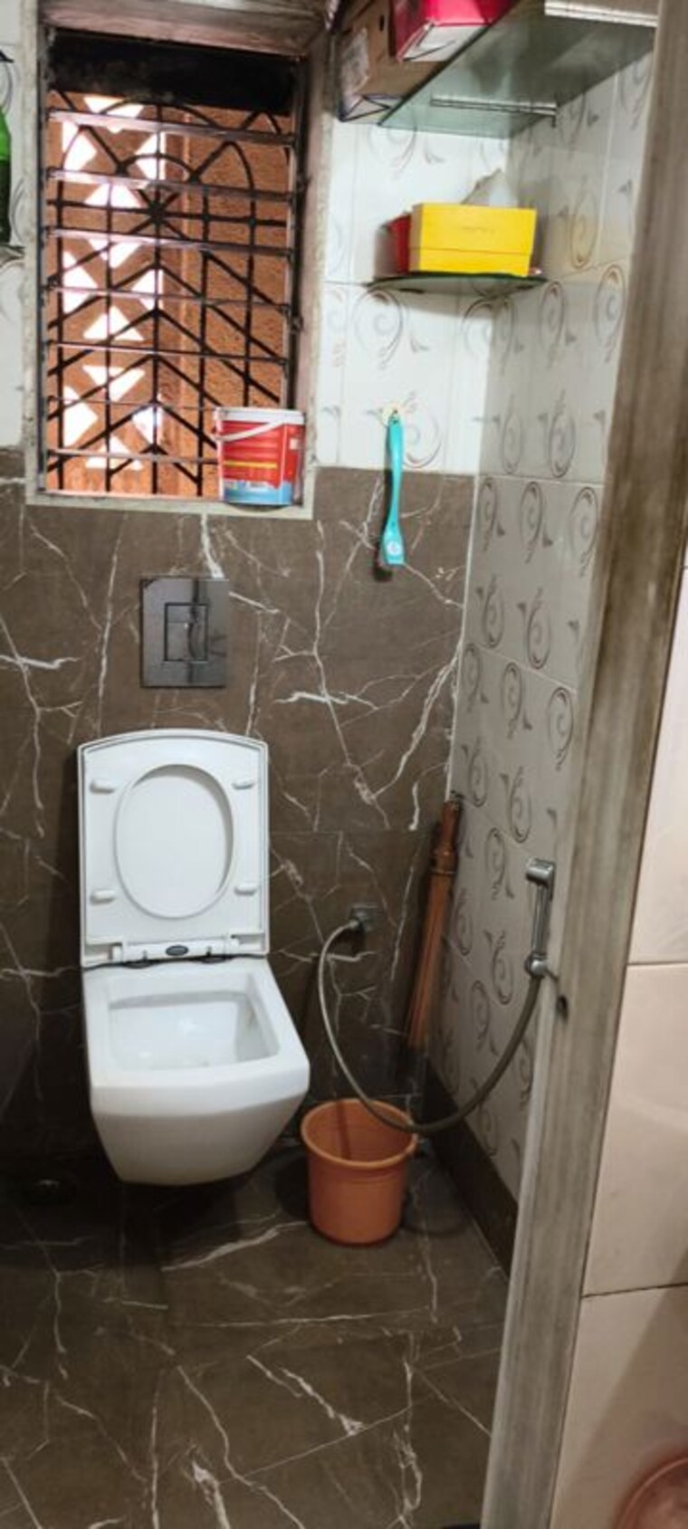Bathroom, sector 19b dwarka 2 Bedroom 889 Sq.Ft. Builder Floor In Sector 19b Dwarka Delhi 10204144