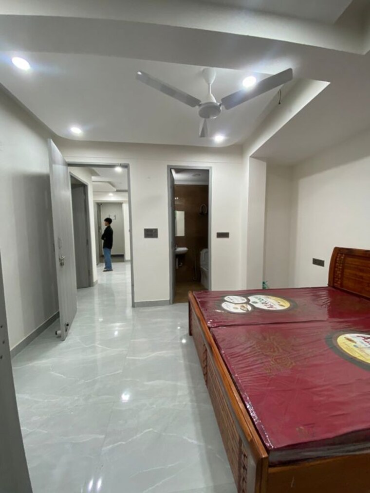 Room, chattarpur 2 Bedroom 880 Sq.Yd. Builder Floor In Chattarpur Delhi 10204354