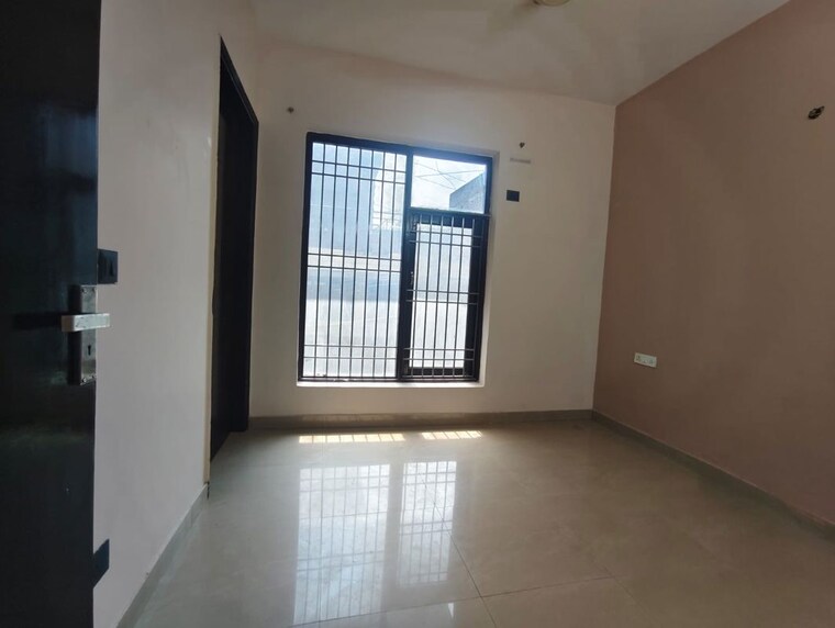 Room, chattarpur 2 Bedroom 850 Sq.Ft. Apartment In Chattarpur Delhi 10204147