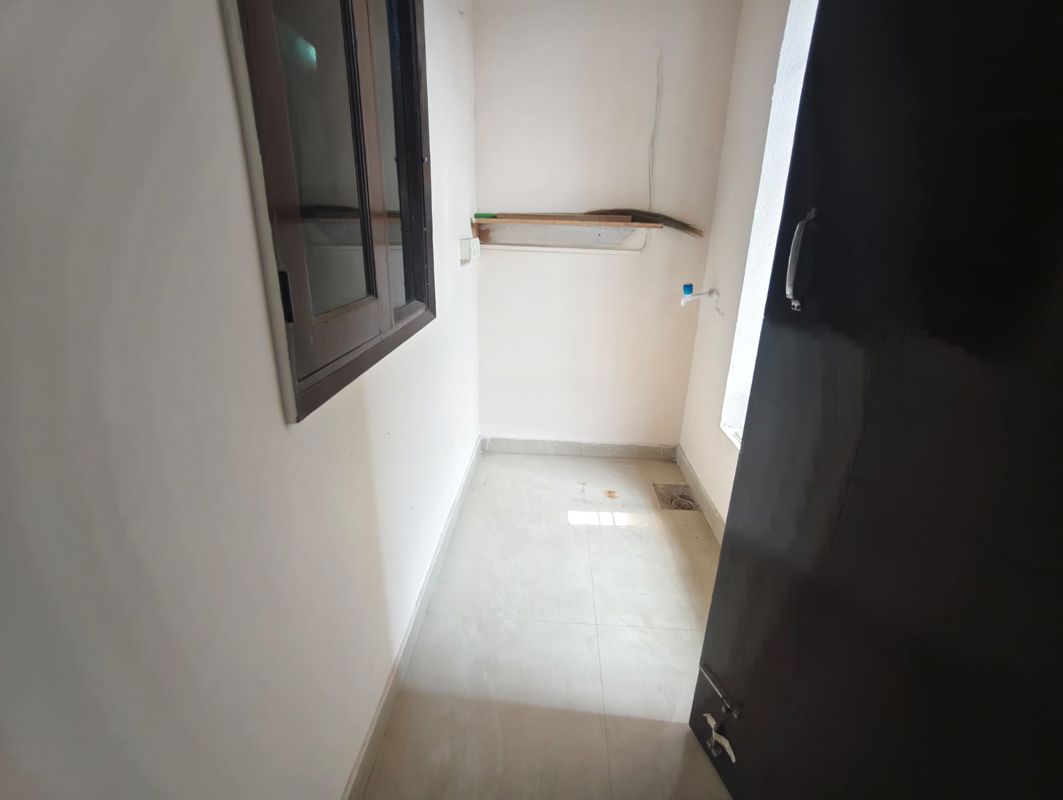 2 BHK Apartment For Rent in Chattarpur