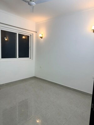 Room in 3 BHK Apartment at Godrej Nurture, Sector 150 – for Sale