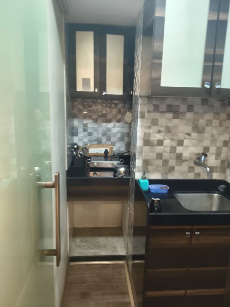 Other, vile parle west Commercial Office Space 450 Sq.Ft. In Vile Parle West Mumbai 10204602