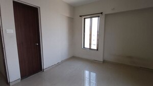 Room in 2 BHK Apartment at F5 Epic, Wagholi – for Rent