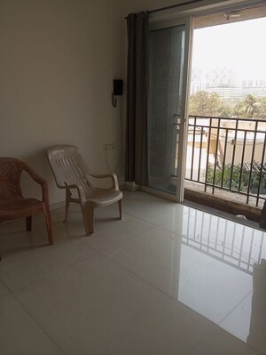 1 BHK Apartment For Rent in Vijay Orovia, Ghodbunder Road