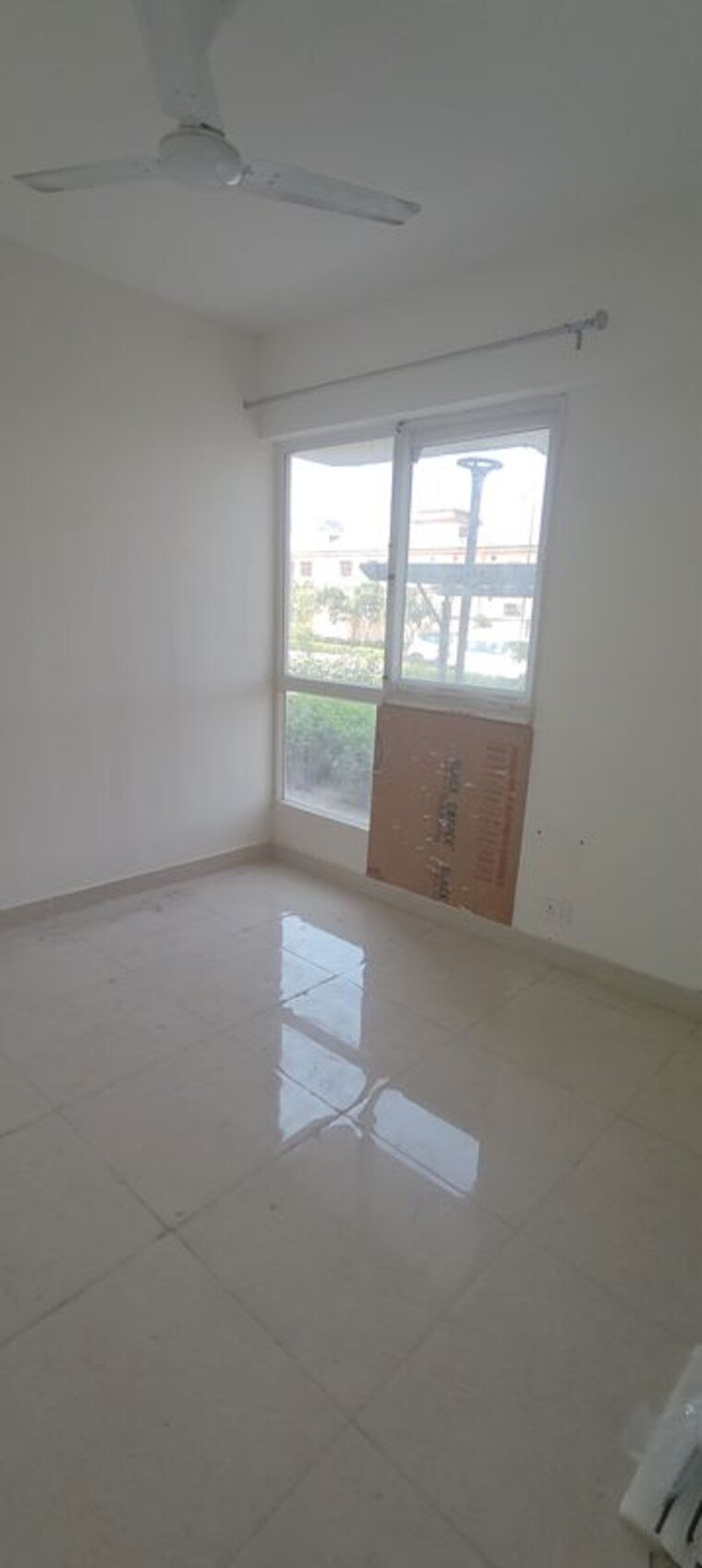 Room, signature-global-prime 2 Bedroom 834 Sq.Ft. Apartment In Sector 63a Gurgaon 10204716